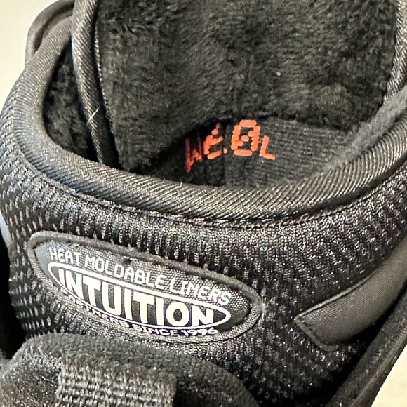 ThirtyTwo STW Double BOA Women’s Snowboard Boots BLK sz 6 - Picture 3 of 7